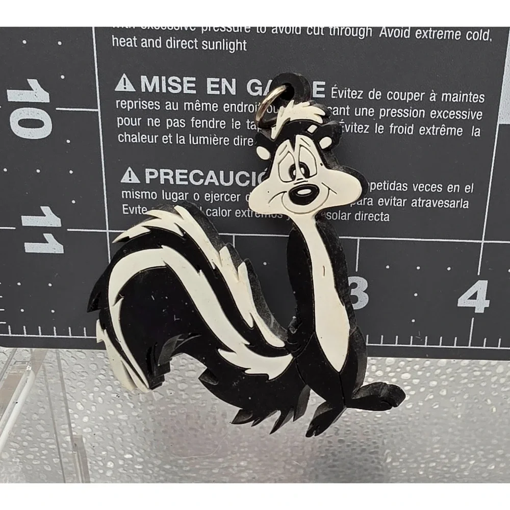 Vintage Looney Tunes Pepe Le Pew Car Air Freshener Skunk Spoontiques Hanging